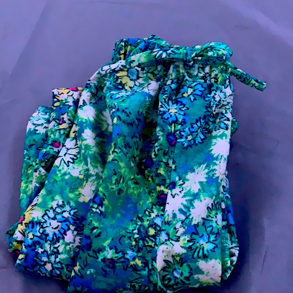 Green/Blue joggers with pockets 😍